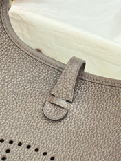 HM 26S EVELYNE BAG 23MM IN DARK BROWN GRAINED CALFSKIN