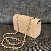 CHANEL 26S FLAP SHOULDER BAG 22 IN BEIGE QUILTED LAMBSKIN GOLD HARDWARE