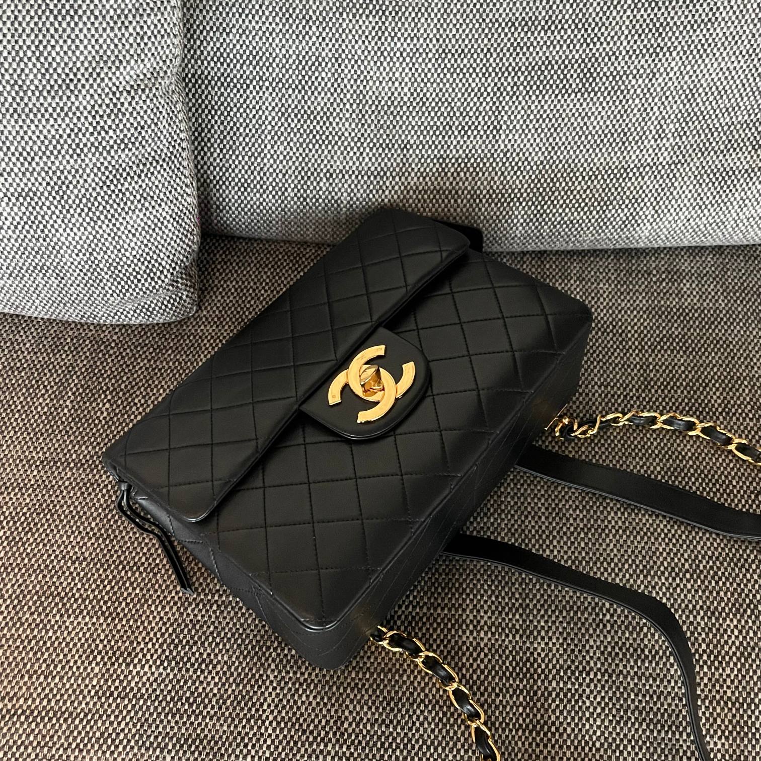 CHANEL 26S QUILTED FLAP BACKPACK 28 IN BLACK LAMBSKIN GOLD HARDWARE