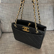 CHANEL 26S QUILTED SHOPPING TOTE BAG 28 IN BLACK CAVIAR CALFSKIN GOLD HARDWARE