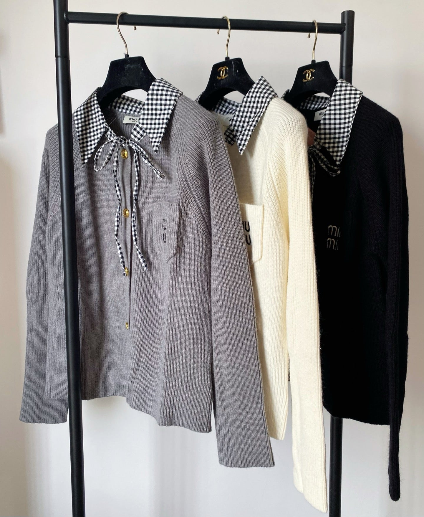 MIUMIU CARDIGAN STYLE 303