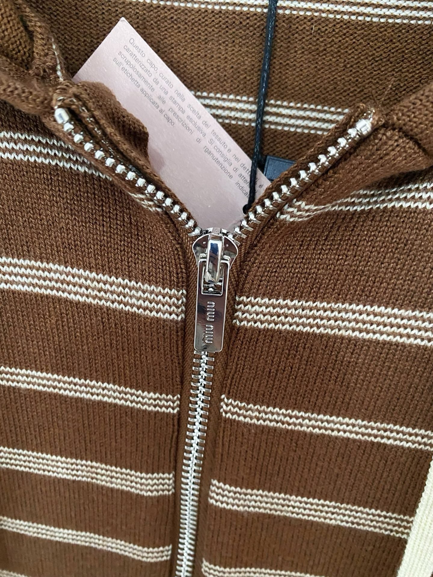 MIUMIU CARDIGAN STYLE 214