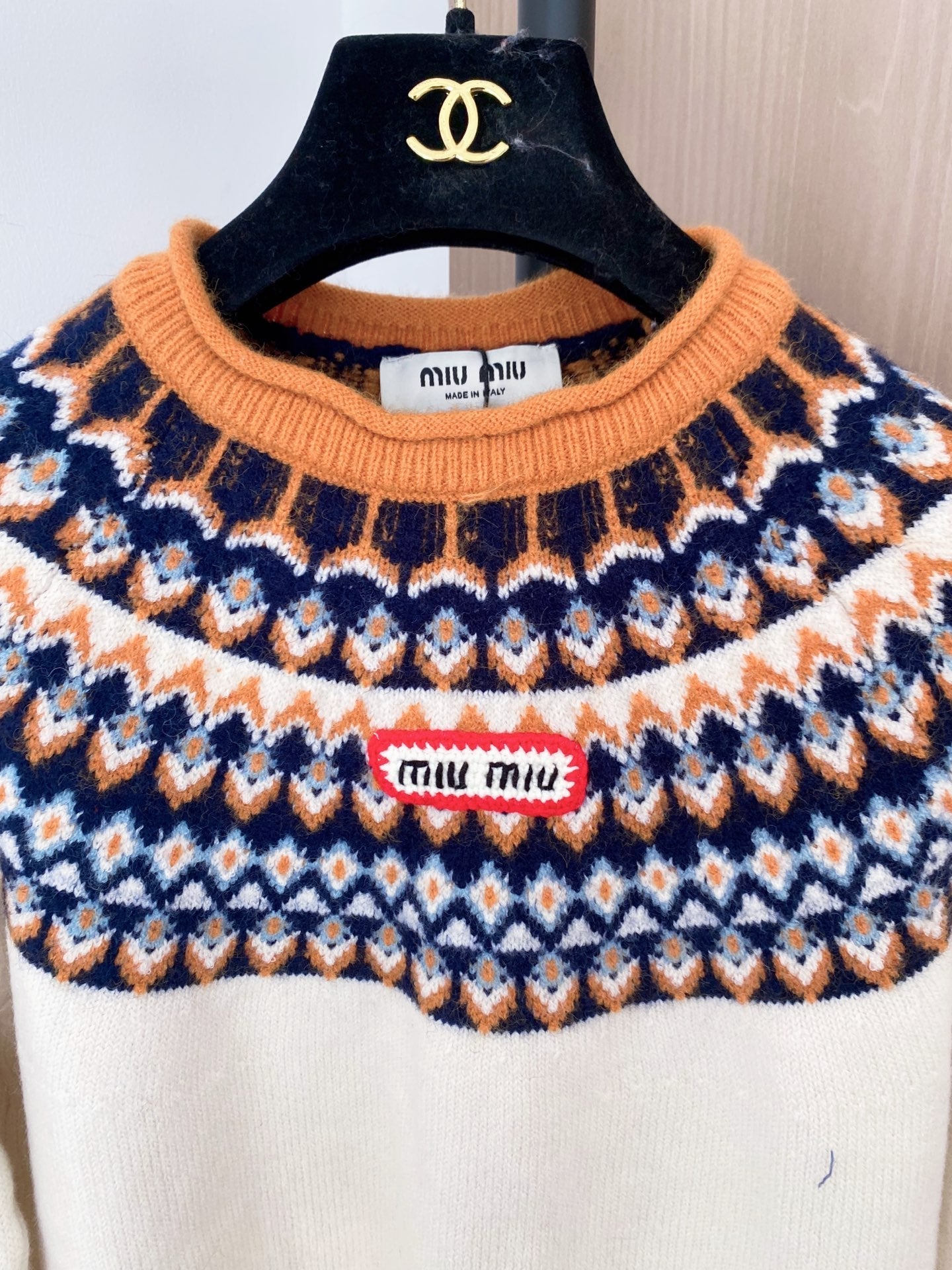 MIUMIU SWEATER STYLE 707
