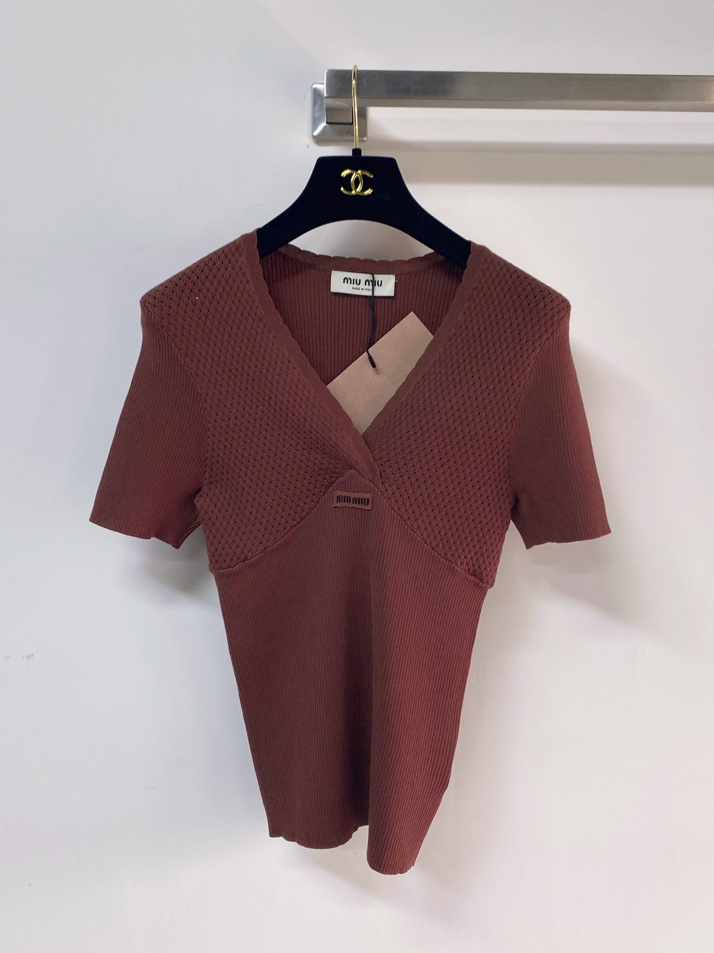 MIUMIU 26S SHORT-SLEEVED SWEATER STYLE 1141