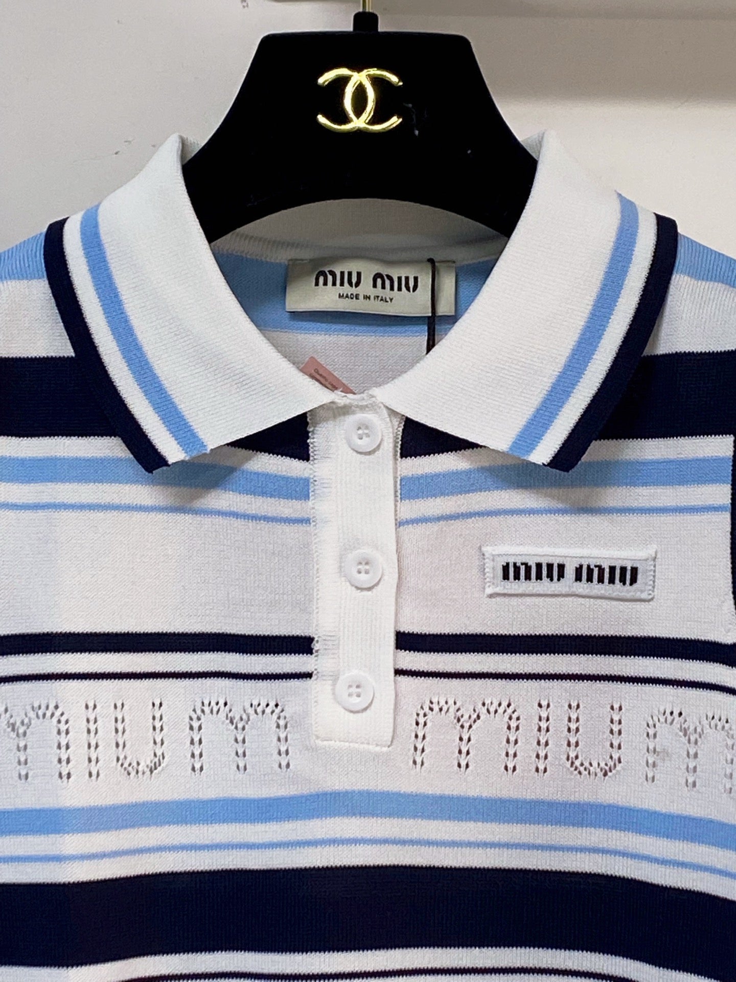 MIUMIU 26S SLEEVELESS KNIT POLO TOP STYLE 1125