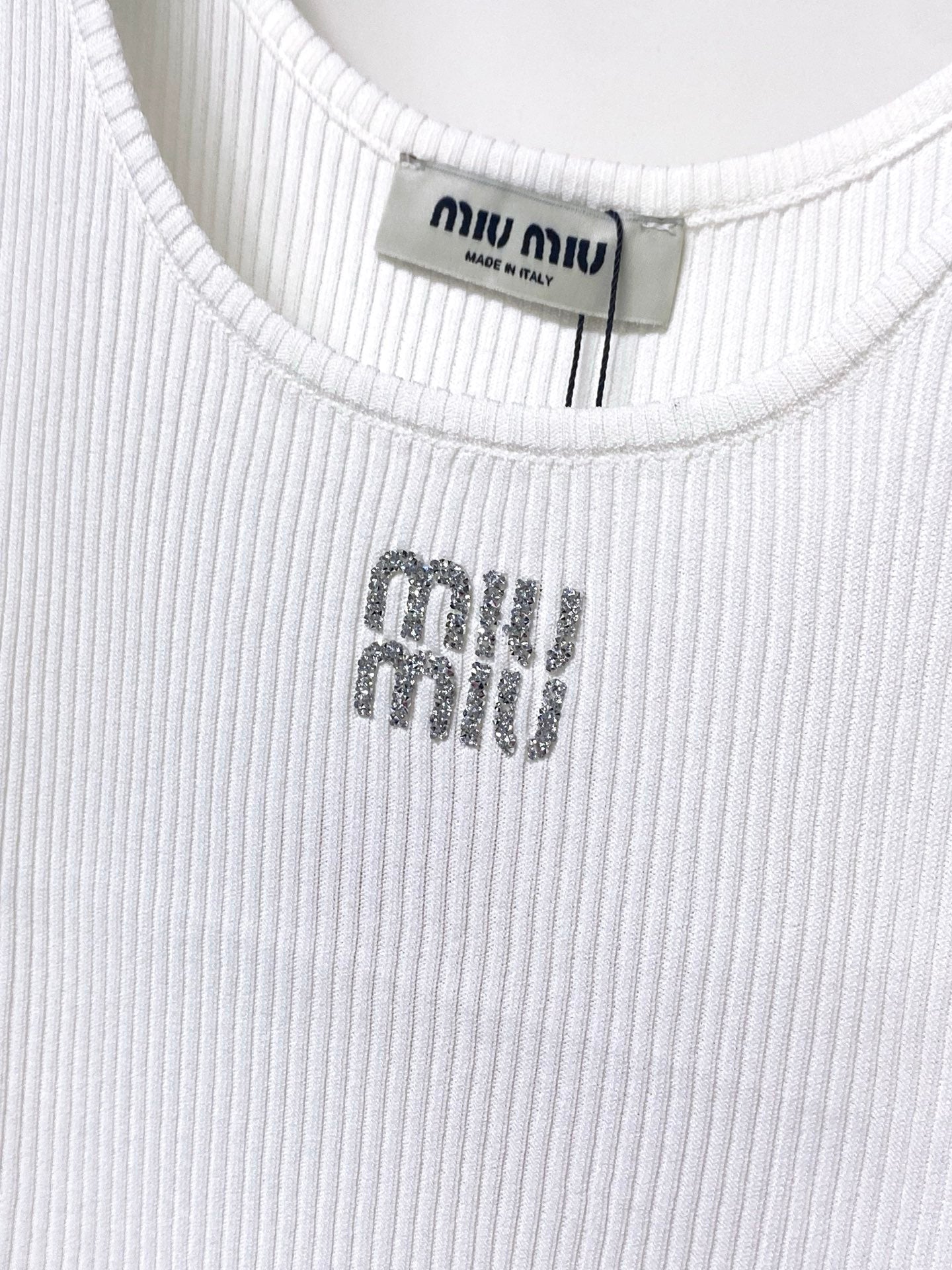 MIUMIU 26S TANK TOP STYLE 1047