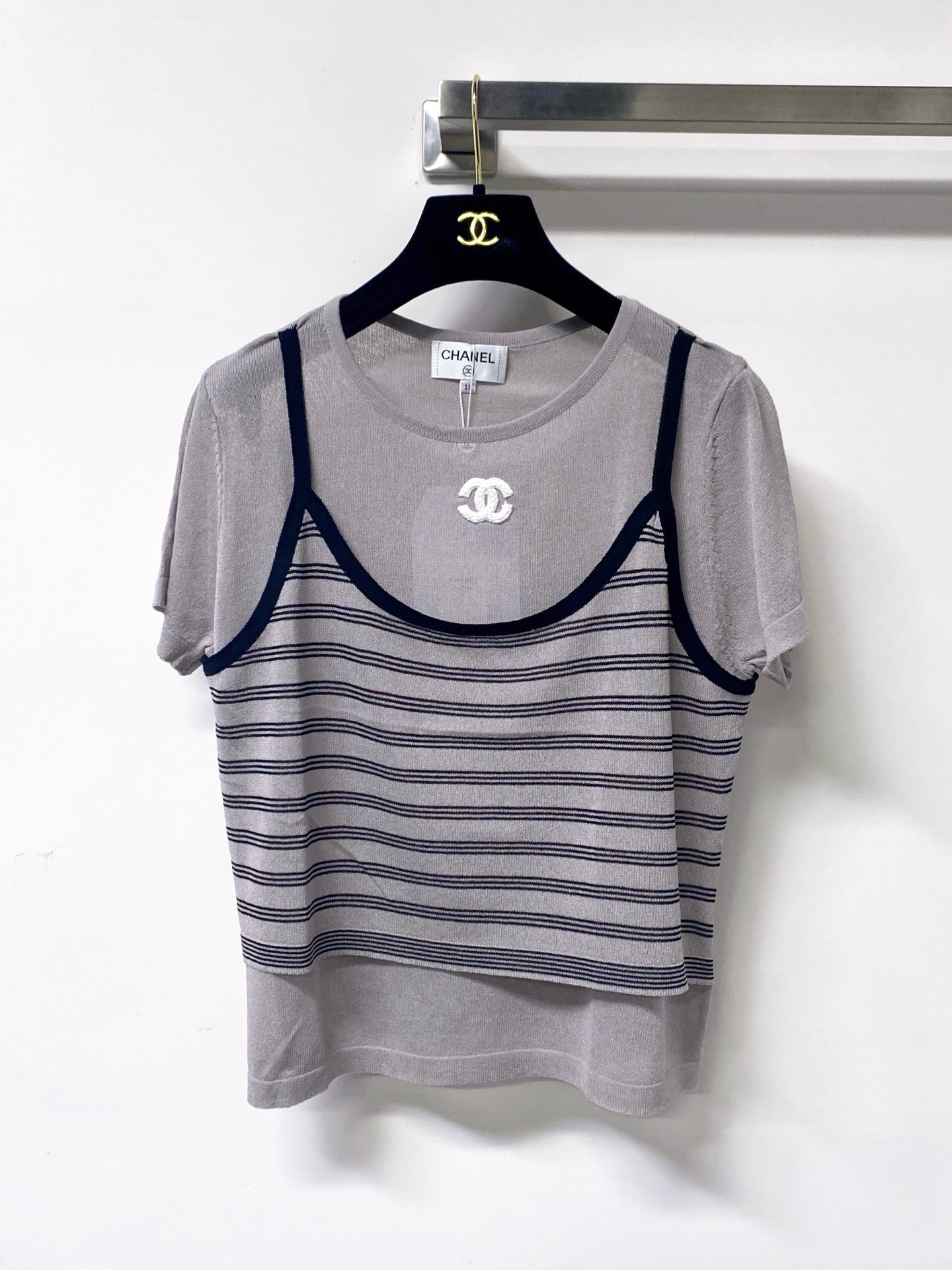 CHANEL 26S SHORT-SLEEVED KNIT SHIRT STYLE 1181