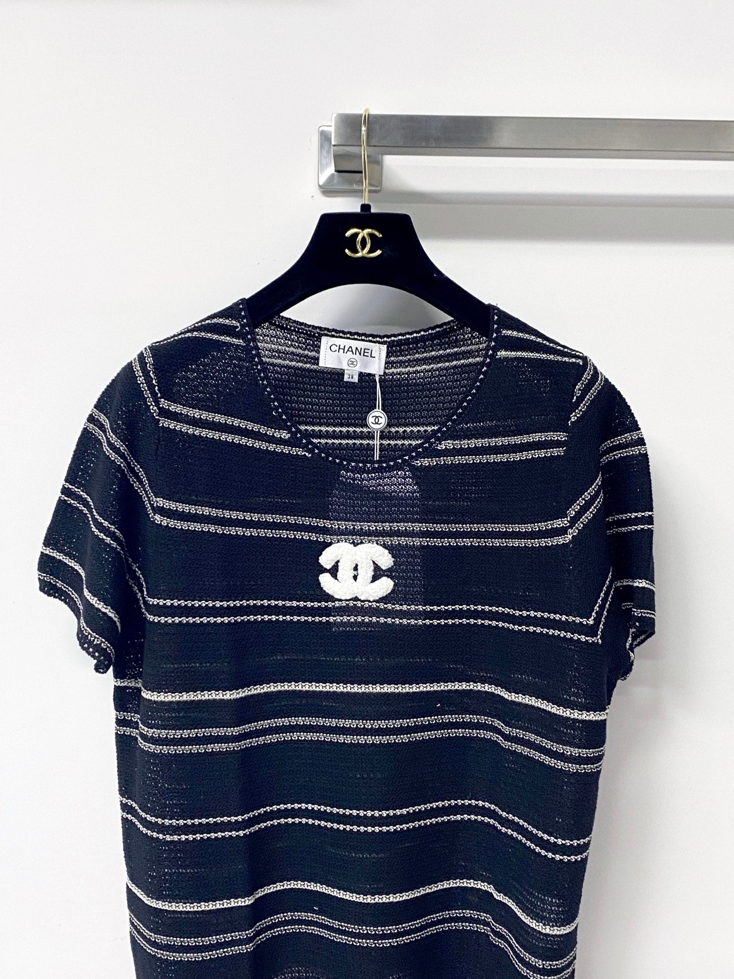 CHANEL 26S SHORT-SLEEVE KNIT TOP STYLE 1131