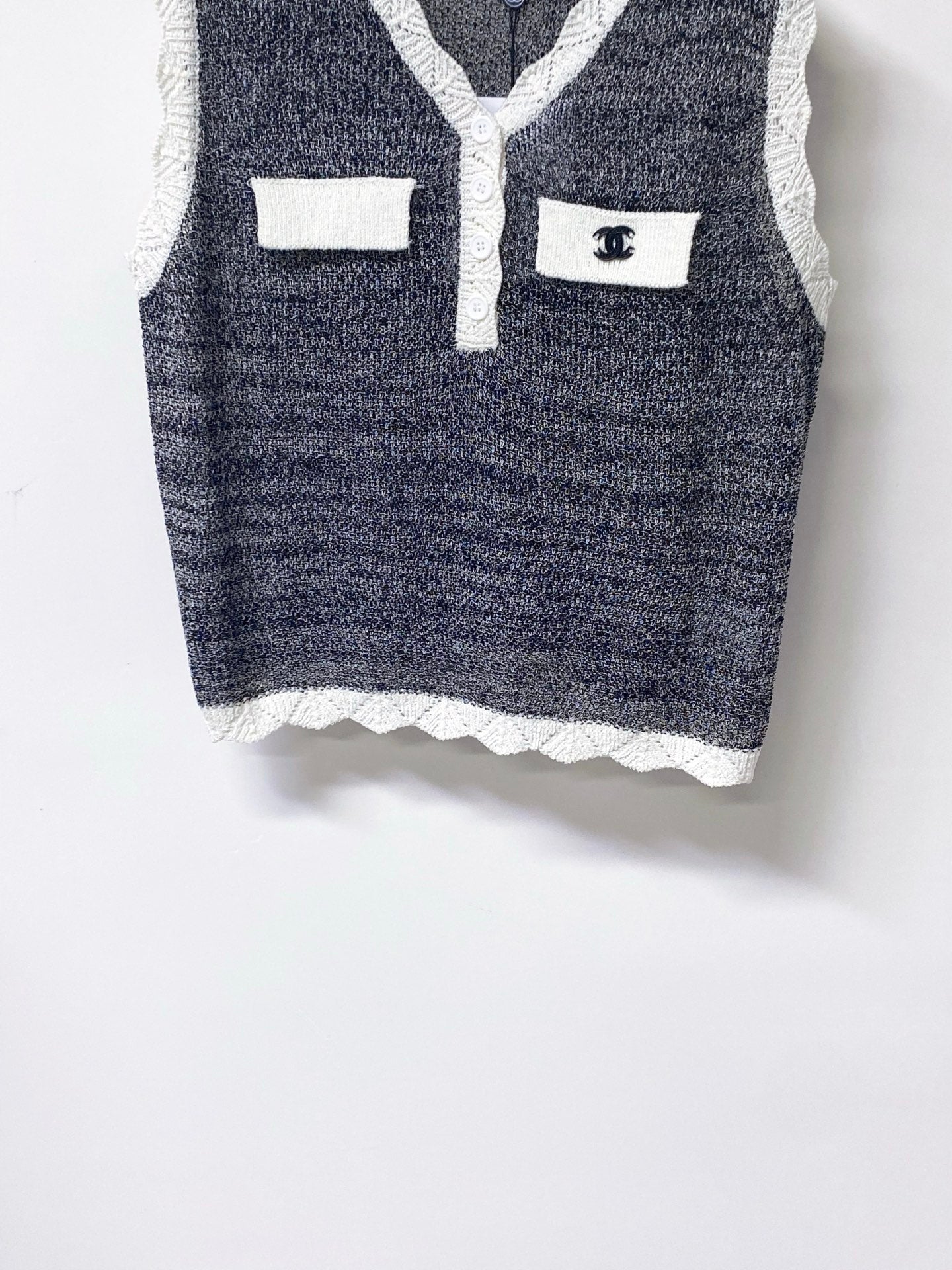 CHANEL 26S TANK TOP STYLE 1142