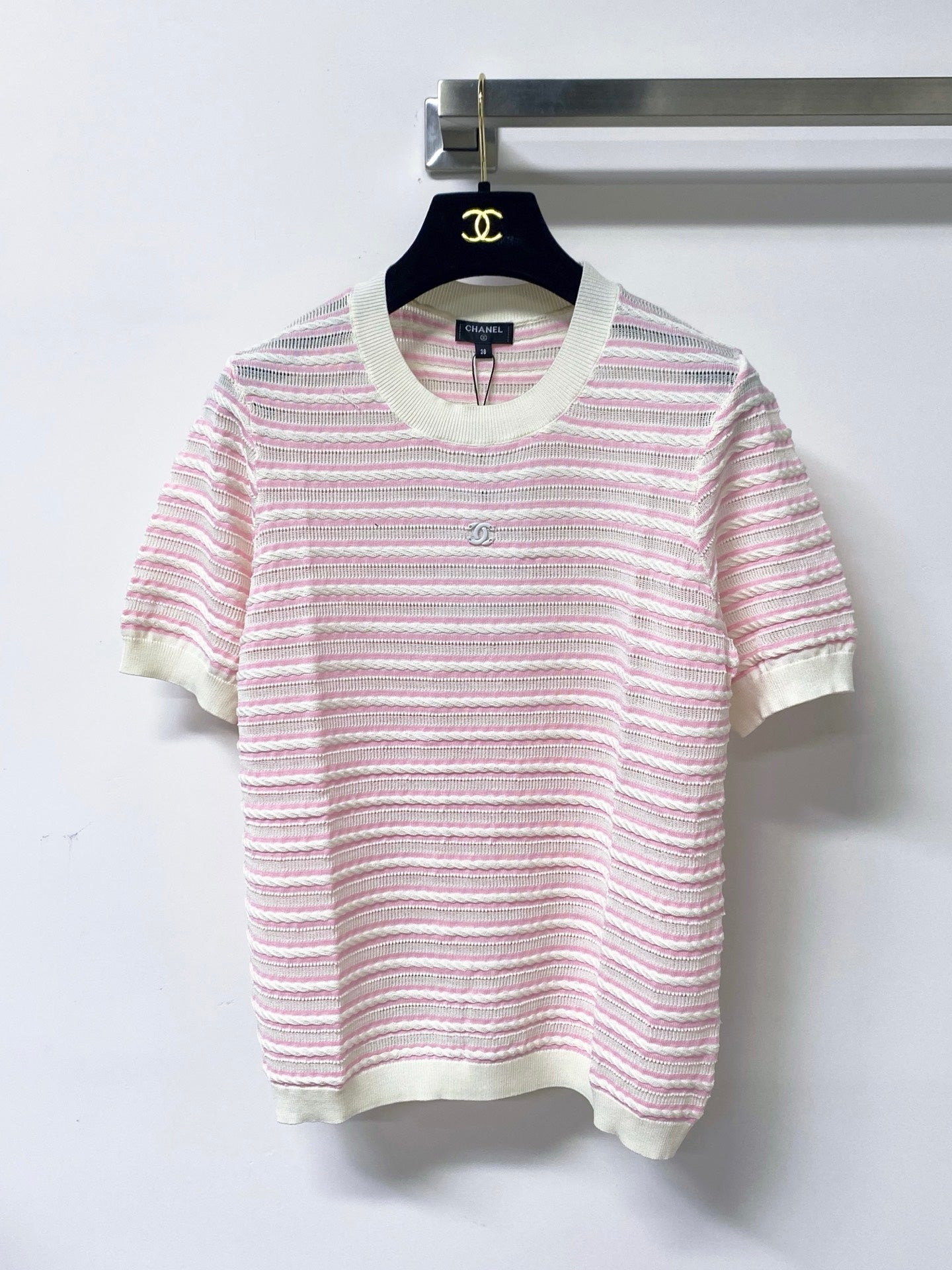 CHANEL 26S SHORT-SLEEVE KNIT TOP STYLE 1145
