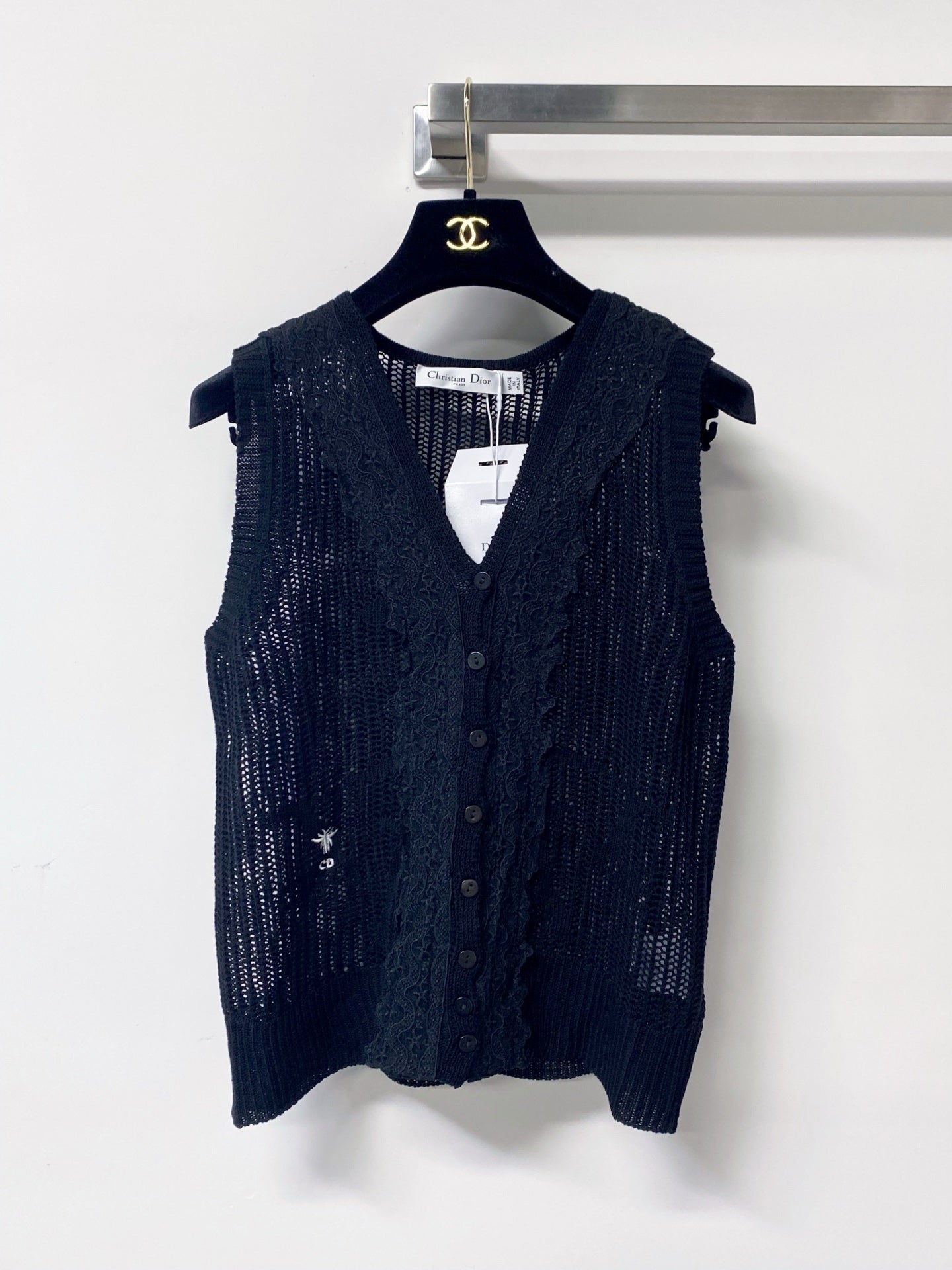 DIOR 26S V-NECK SLEEVELESS KNIT TOP 1244