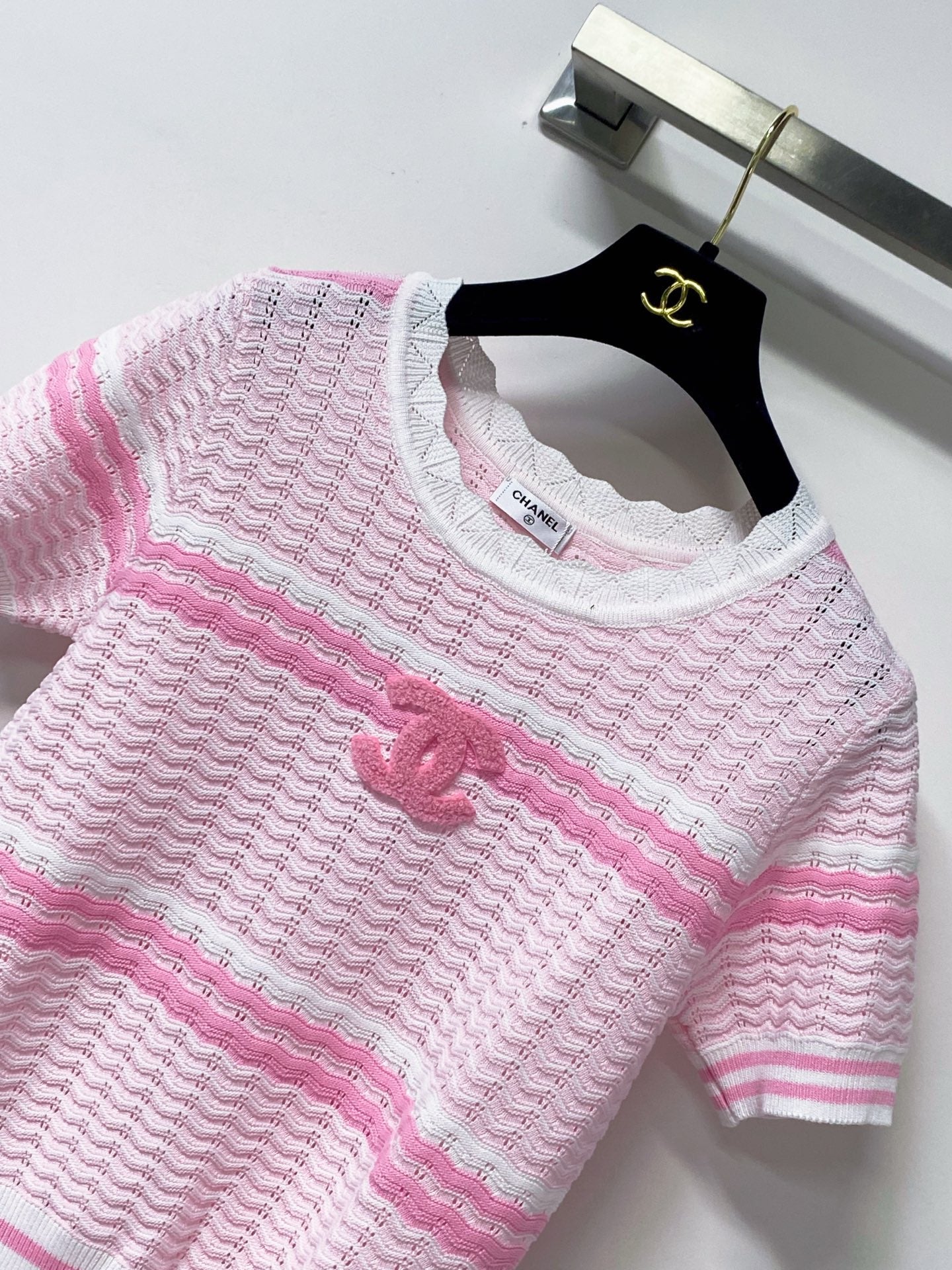CHANEL 26S SHORT SLEEVE KNIT SWEATER 1648
