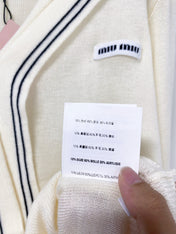 MIUMIU 26S V-NECK KNIT SWEATER 1303