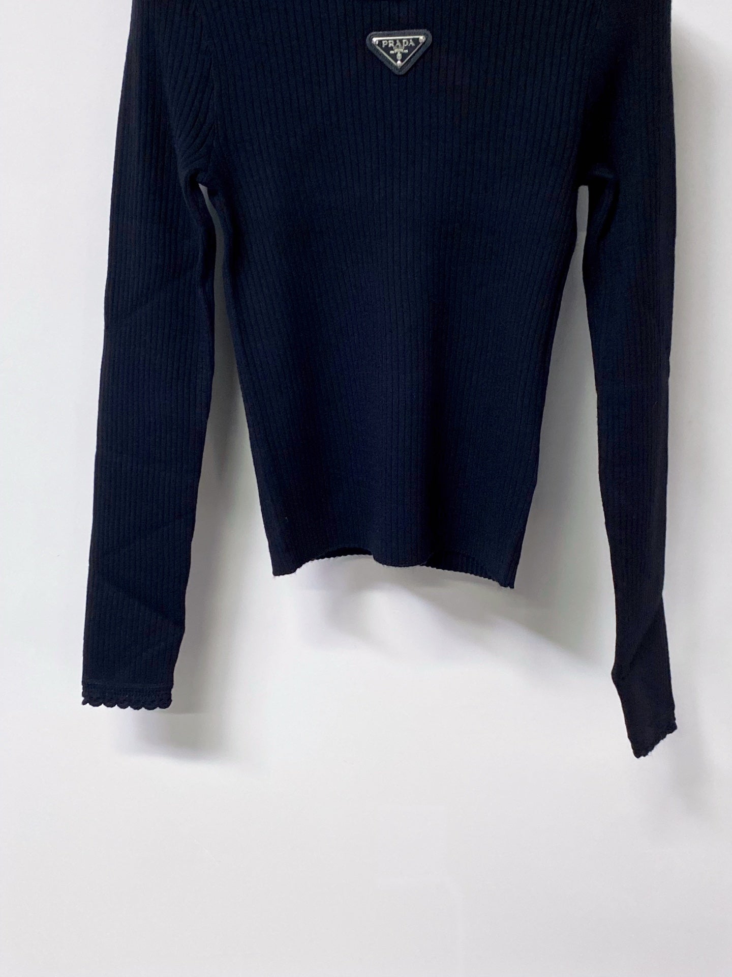 PRADA 26S LONG-SLEEVE TOP 1137