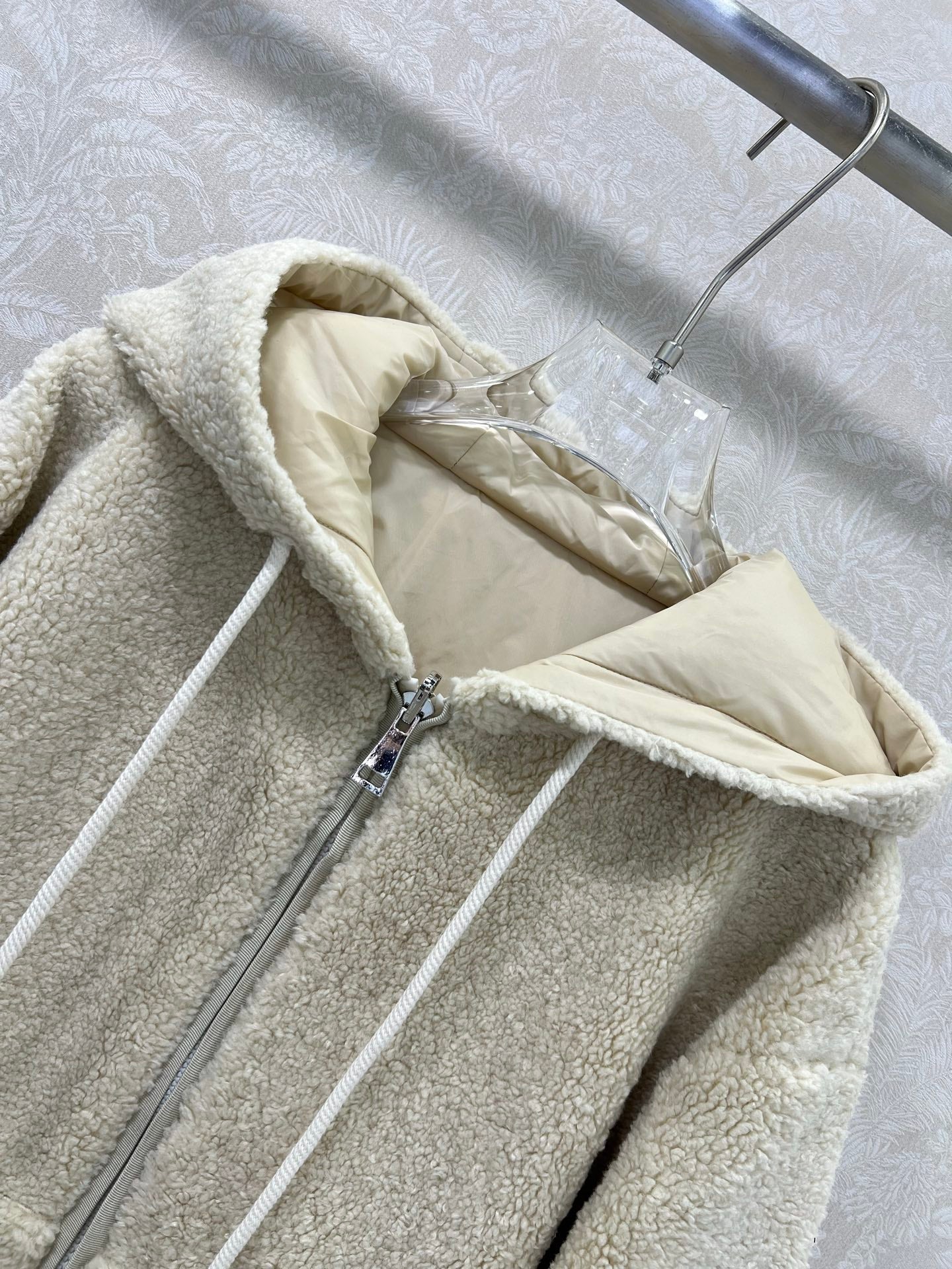 MONCLER 25S SHEARLING JACKET 302801