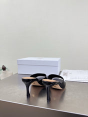 DIOR 26S KITTEN HEEL MULE SANDALS IN BLACK PATENT CALFSKIN WITH LOGO