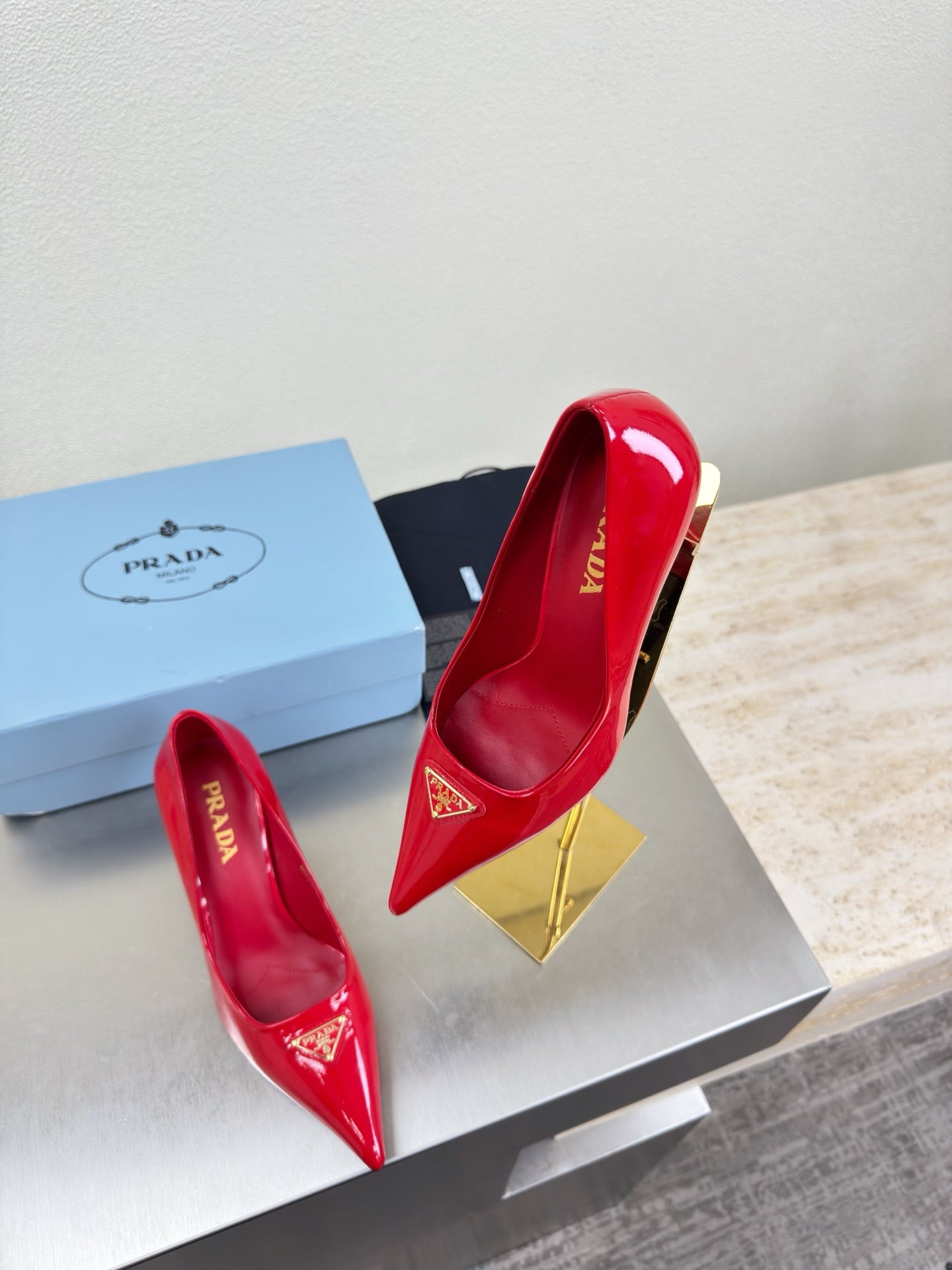 PRADA 26S POINTED TOE PUMPS 75MM IN RED PATENT CALFSKIN