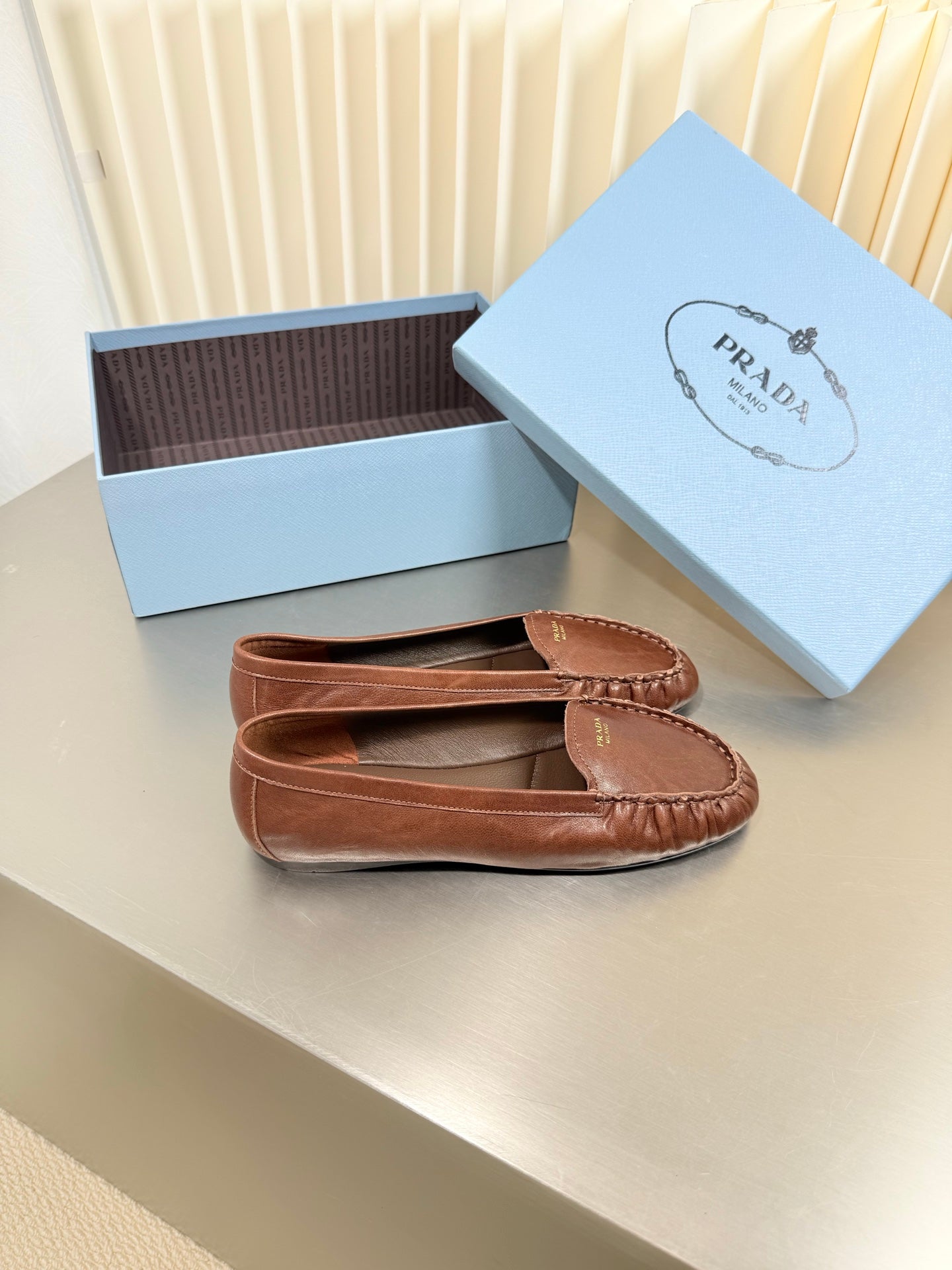 PRADA 26S CLASSIC LOAFERS IN CAMEL BROWN LAMBSKIN