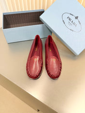 PRADA 26S CLASSIC LOAFERS IN DARK RED LAMBSKIN