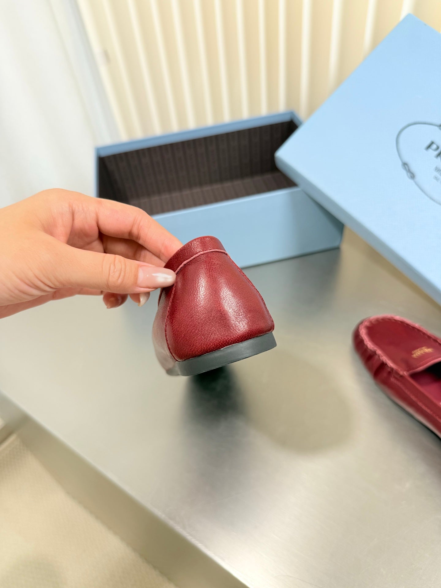PRADA 26S CLASSIC LOAFERS IN DARK RED LAMBSKIN