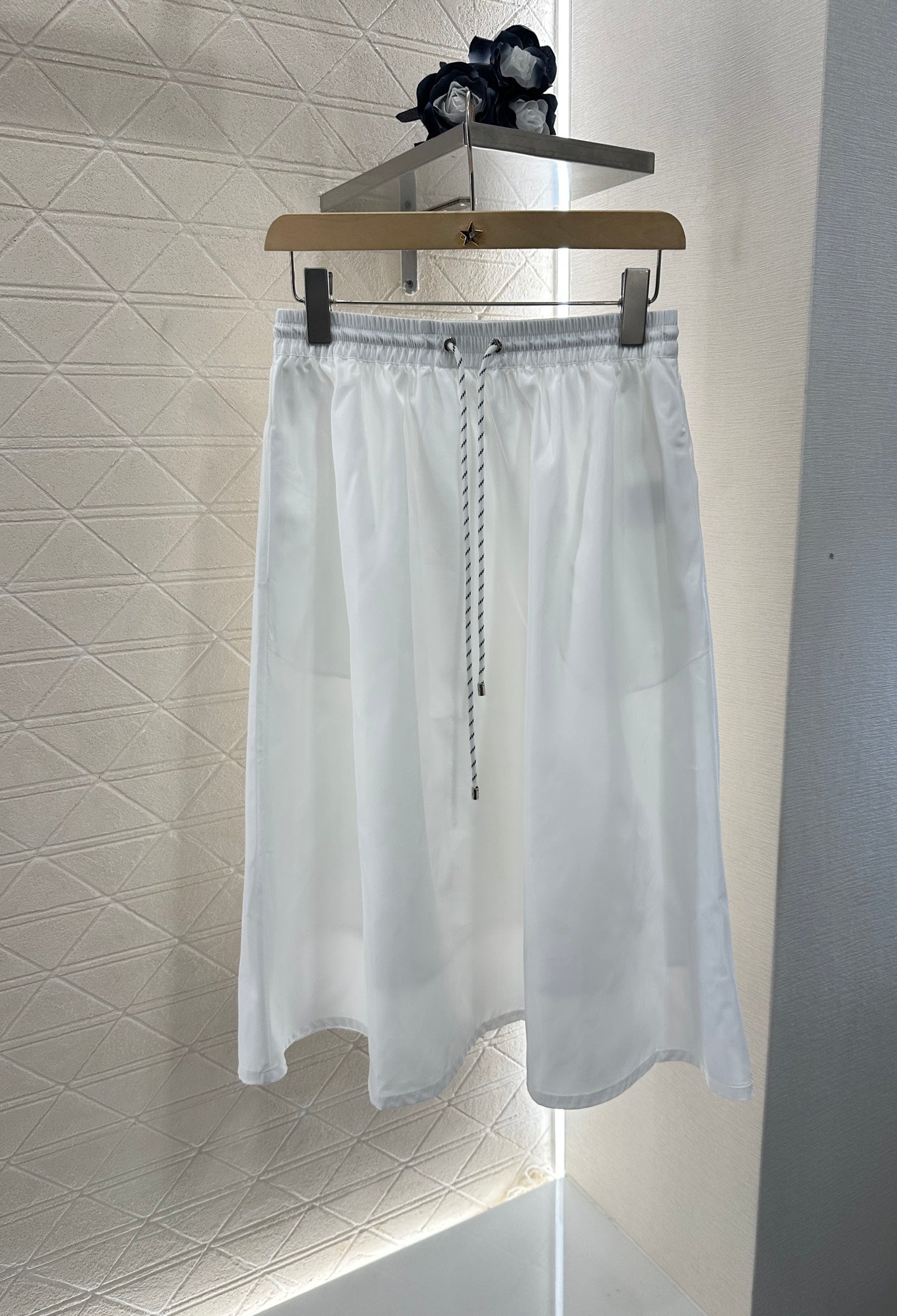 CHANEL SLEEVELESS TOP 272320
