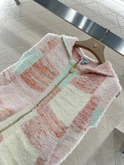 CHANEL SLEEVELESS KNIT HOODIE 276508
