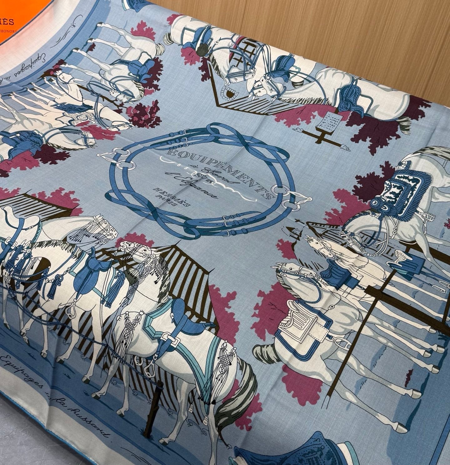 HERMES 26S SCARF 140 IN CASHMERE AND SILK 305967