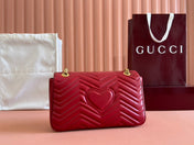 MARMONT SHOULDER BAG 31 IN RED CALFSKIN GOLD CHAIN