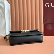 GO SMALL SHOULDER BAG 21.5 IN BLACK GG CANVAS GOLD HARDWARE