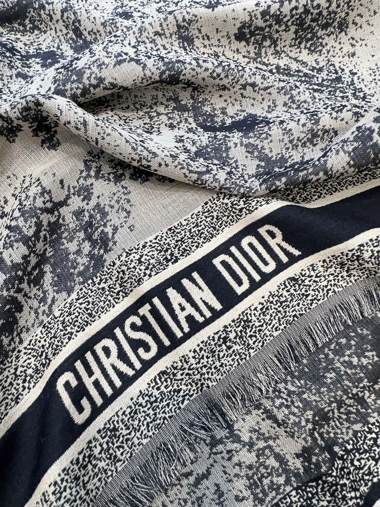 DIOR 26S SCARF 140 IN CASHMERE AND SILK 513542