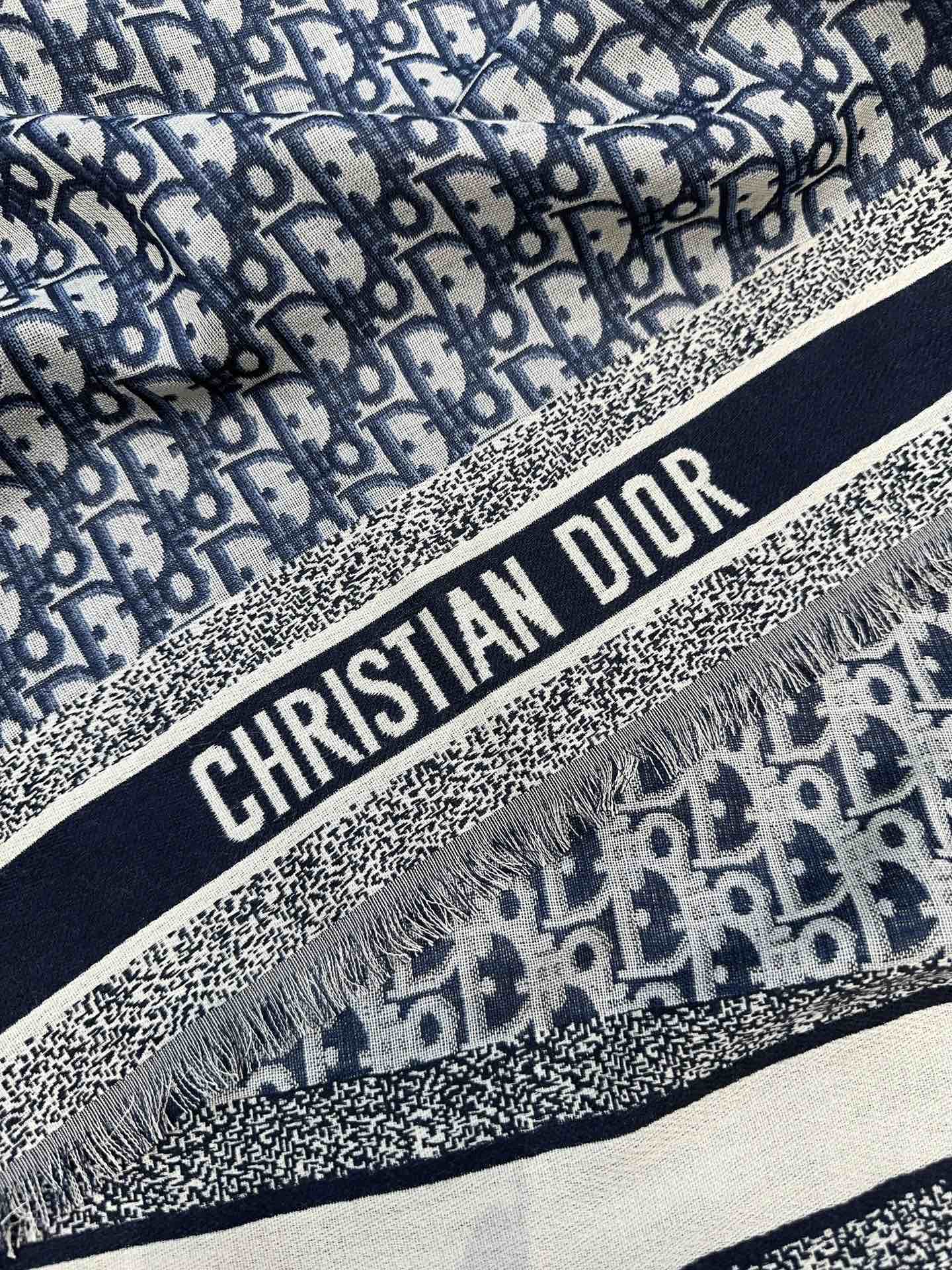 DIOR 26S SCARF 140 IN CASHMERE AND SILK 513544