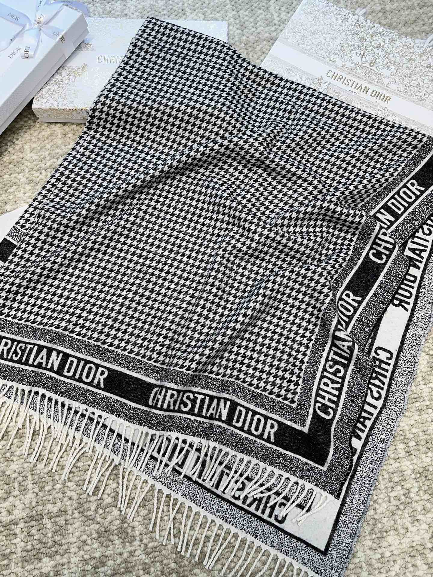 DIOR 26S SCARF 140 IN WOOL AND CASHMERE 509311