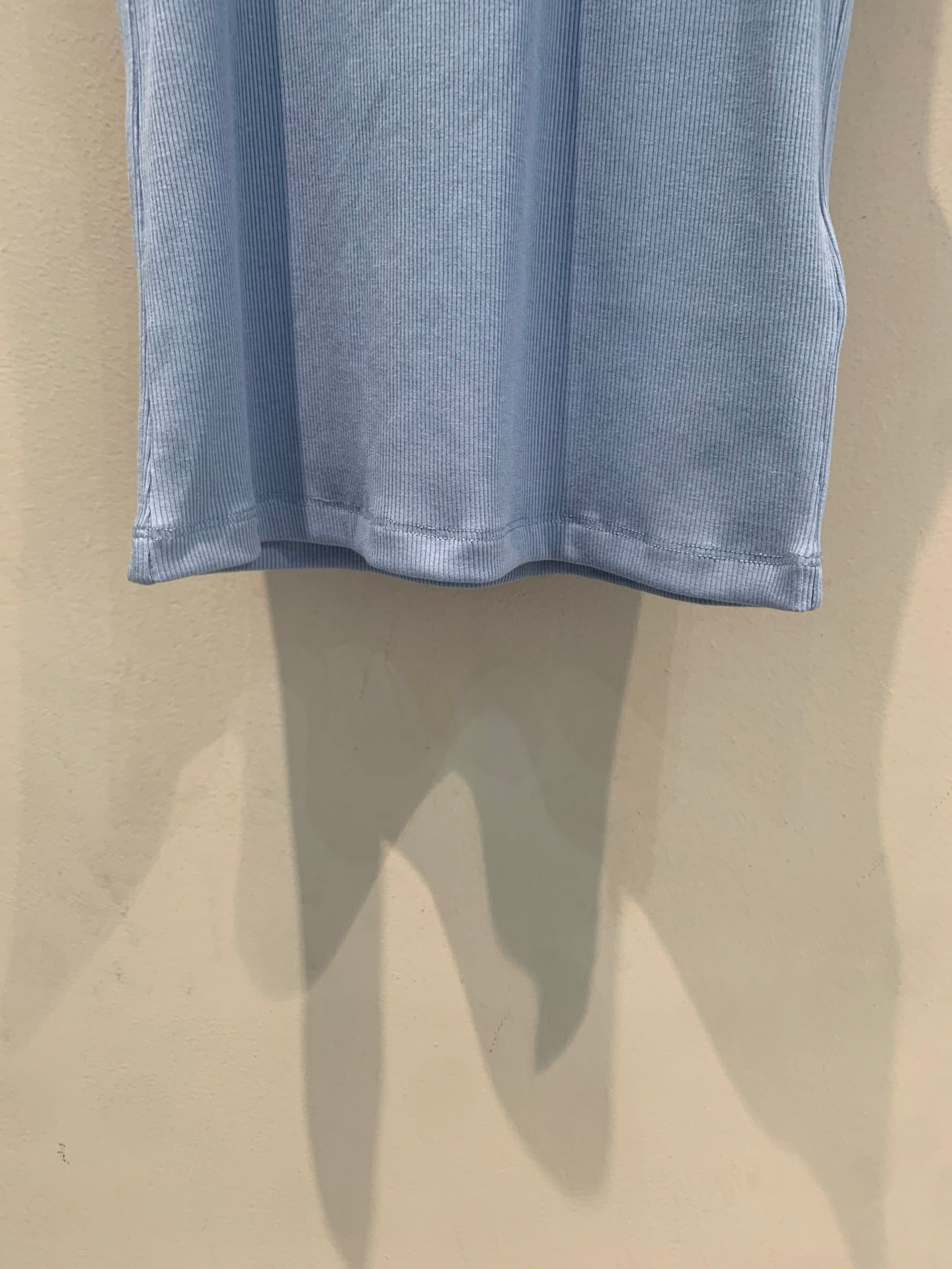 CELINE 26S SLEEVELESS TANK TOP 277