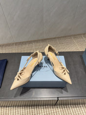 PRADA 26S POINTED TOE CUT OUT HIGH HEELS 75MM IN BEIGE CALFSKIN WITH BOW