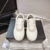 CHANEL 26S LOW TOP SNEAKERS IN BEIGE SUEDE AND WHITE FABRIC WITH RUBBER SOLE