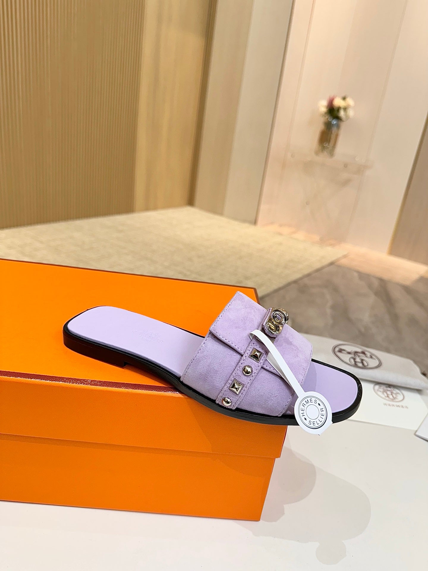 HM 26S GIULIA SANDAL IN LIGHT PURPLE SUEDE AND CALFSKIN SILVER HARDWARE