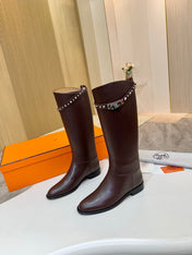 HM 25S KNEE-HIGH FLAT BOOTS IN DARK BROWN LAMBSKIN WITH SILVER HARDWARE
