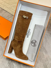 HM 25S KELLY KNEE-HIGH BOOTS IN BROWN SUEDE WITH SILVER HARDWARE