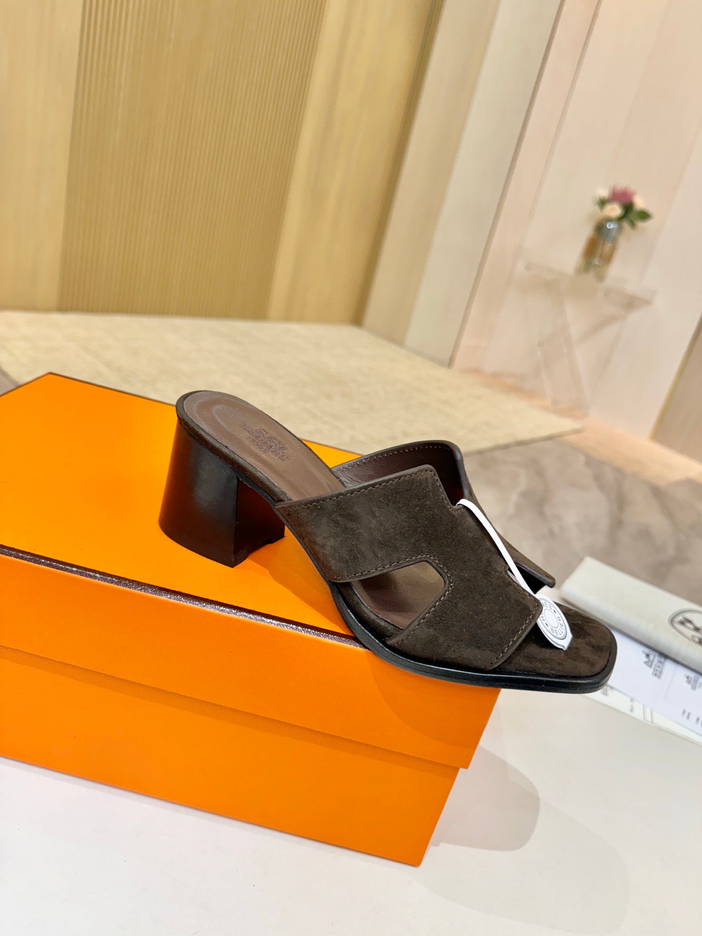 HM 26S HELIA SANDAL 70MM IN DARK BROWN SUEDE