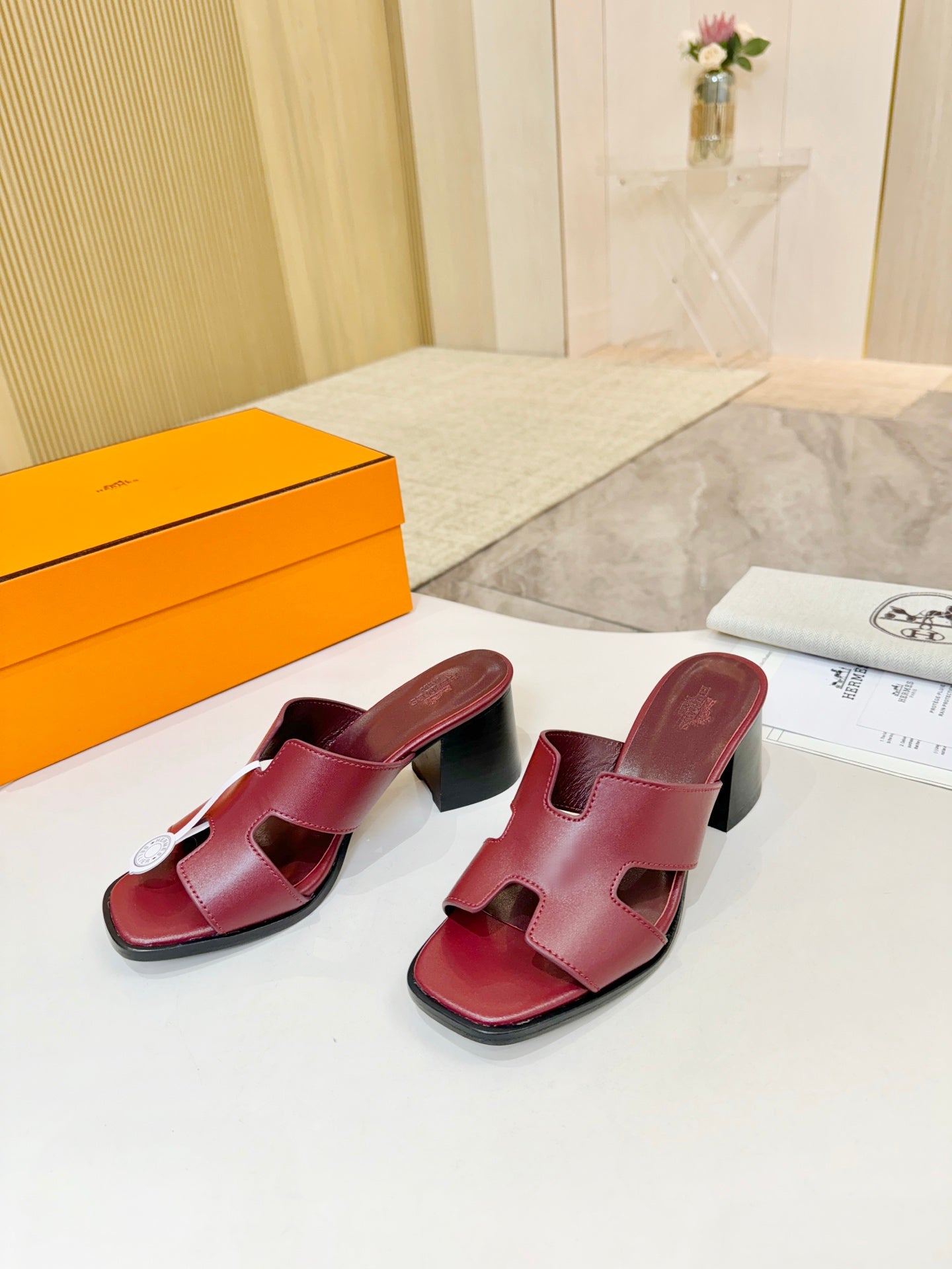 HM 26S HELIA SANDAL 70MM IN DARK RED CALFSKIN