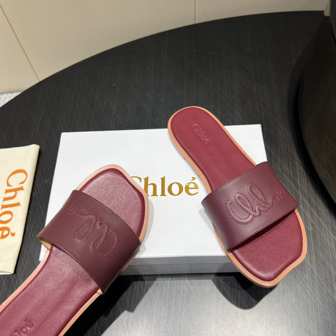CHLOÉ 26S SANDALS IN DARK RED CALFSKIN