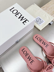 LOEWE 26S FLAMENCO KNOT SANDAL IN PINK CALFSKIN