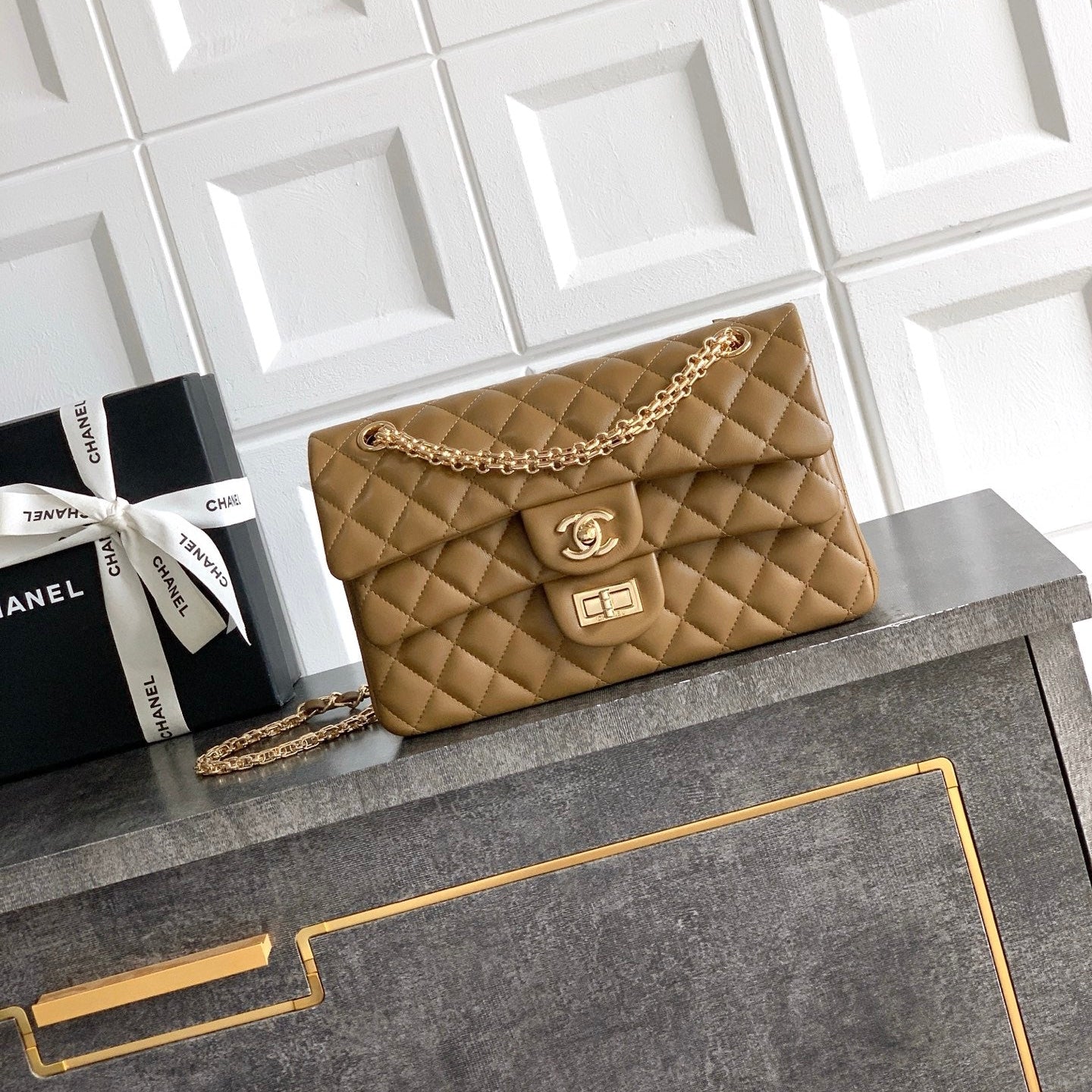 CHANEL 26S QUILTED CLASSIC FLAP MEDIUM BAG 25 IN KHAKI BROWN LAMBSKIN GOLD HARDWARE