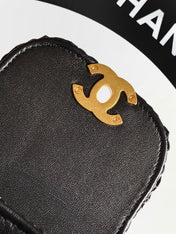 CHANEL 26S TOP HANDLE BAG 19 IN BLACK RAFFIA AND CALFSKIN GOLD HARDWARE