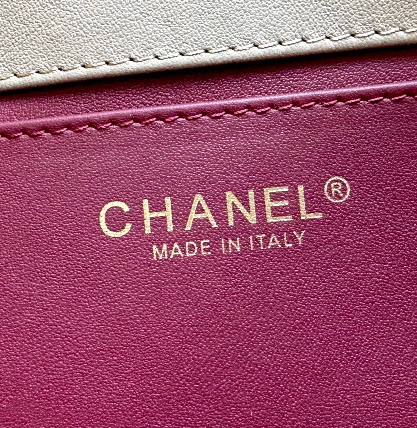 CHANEL 26S FLAP BAG 25 IN BEIGE QUILTED SUEDE