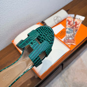 HM 26S ORAN SANDAL HIGH HEELS 45MM IN EMERALD GREEN CALFSKIN CROCODILE EMBOSSED