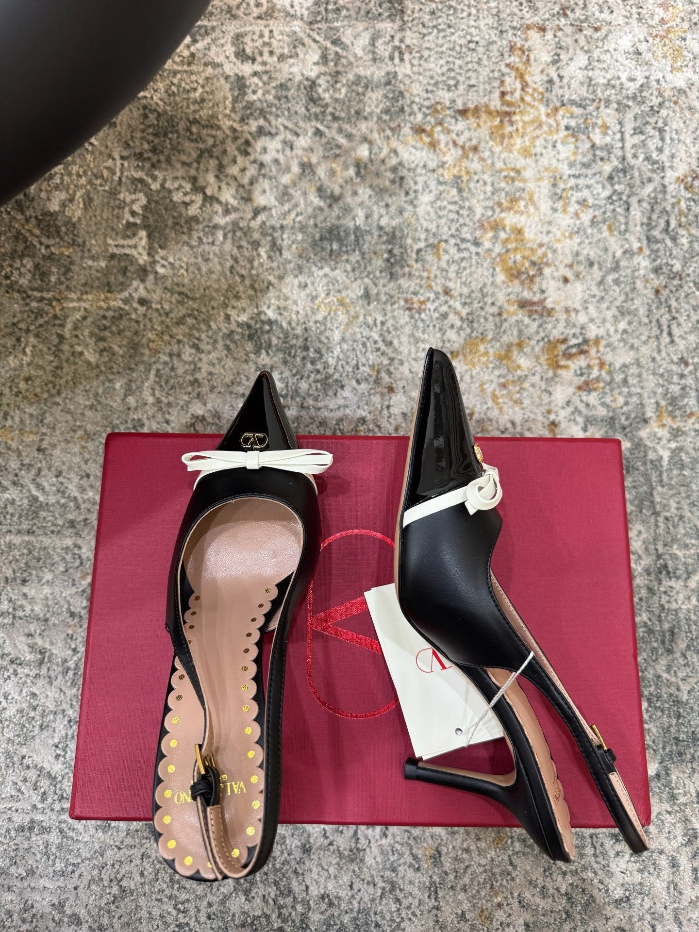 VALENTINO 26S BOW SLINGBACKS 75 MM IN BLACK CALFSKIN