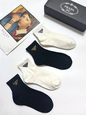 PRADA 26S ANKLE SOCKS 410292 (1 BOX)