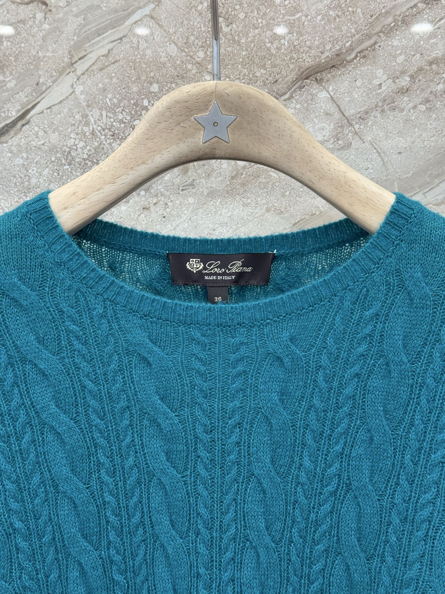 LORO PIANA 26S LONG CABLE-KNIT SWEATER 902