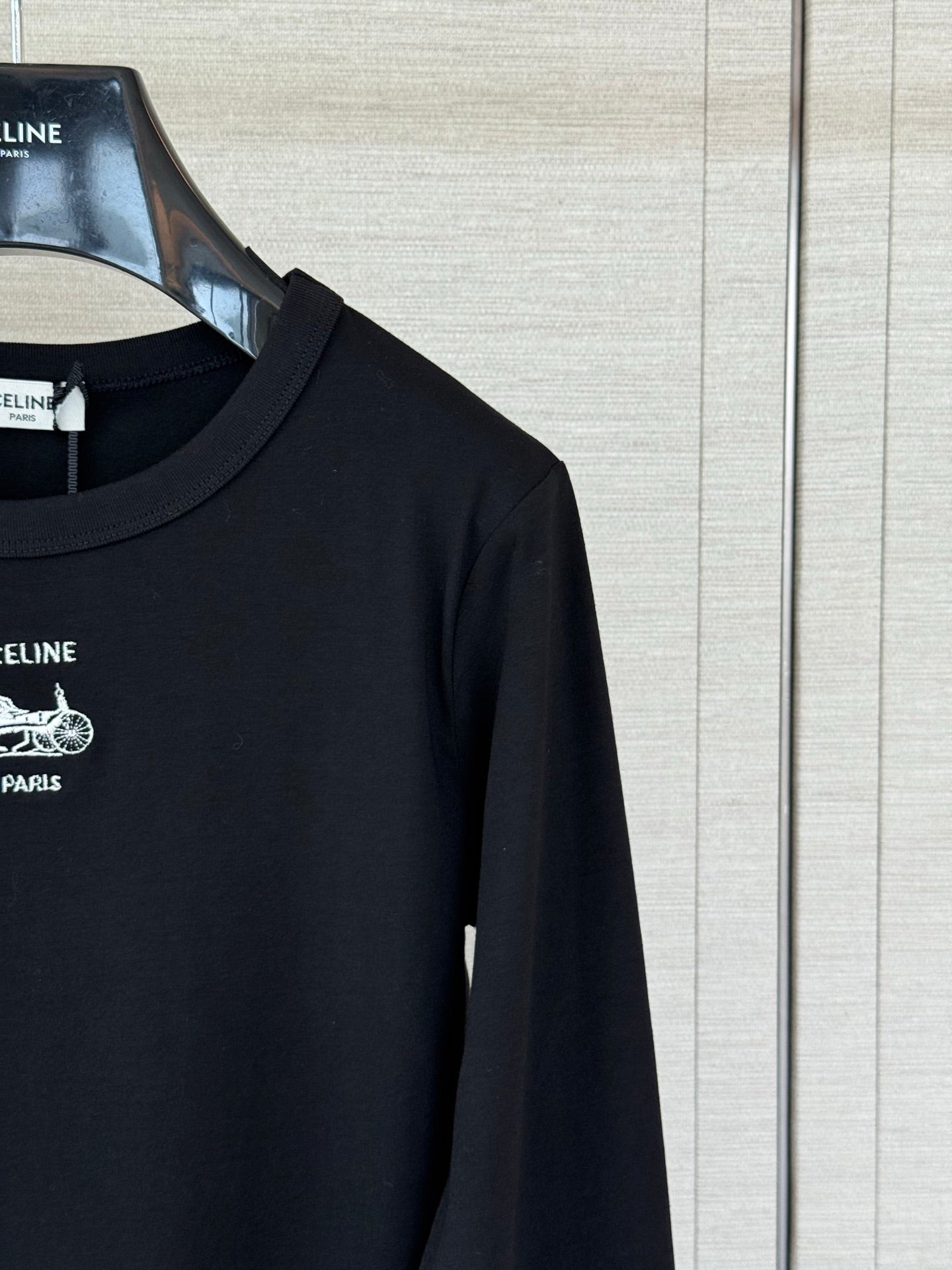 CELINE 26S LONG-SLEEVE CREWNECK T-SHIRT 561